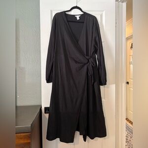 H&M Elegant Black Long Sleeve Dress